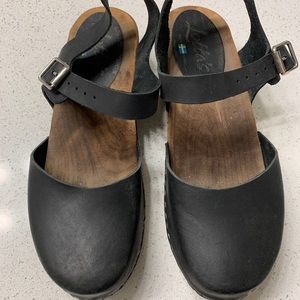 Lotta from Stockholm clogs